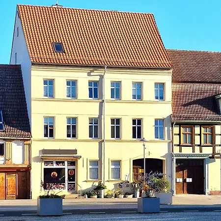 Gaestequartier-mittendrin-in-coswig-anhalt *